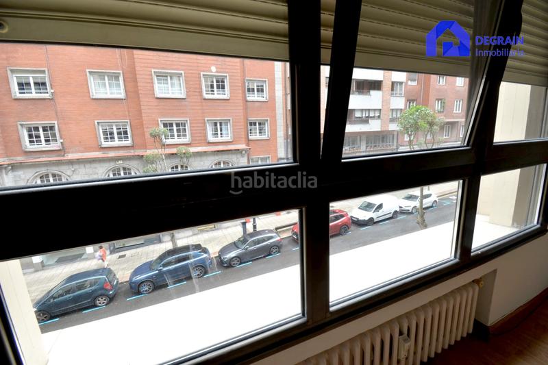 Foto 8f2bea7b-580e-4fba-b0ac-4f975c70669c. Rent flat with heating in Parque San Francisco - Uría Oviedo