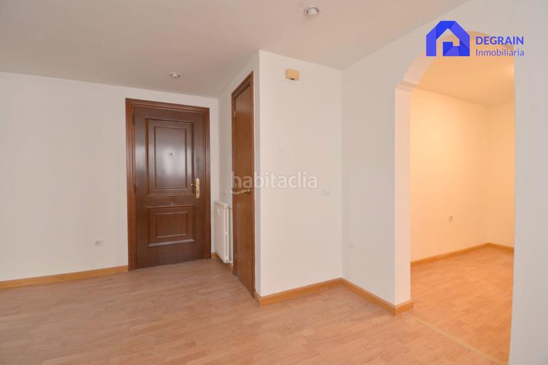 Foto d37113f7-343d-4ca2-8cf3-eb0a294f4a76. Rent flat with heating in Parque San Francisco - Uría Oviedo