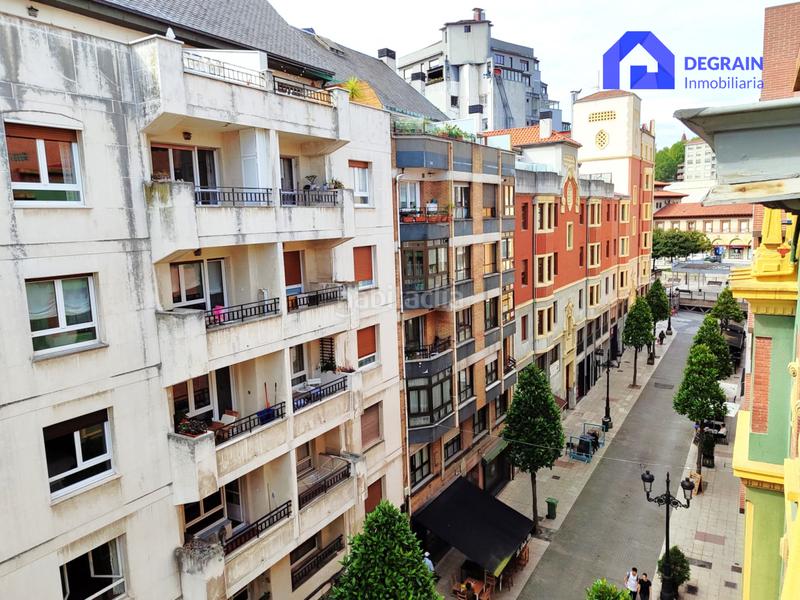 Foto b5f7126a-a12f-4c5b-bccb-5d569f71f847. Appartamento in Salesas - Foncalada - Campoamor Oviedo