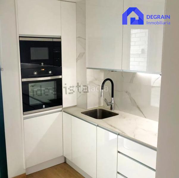 Foto 03909466-fdaa-43e9-8cfb-74f7701cd03c. Lloguer pis amb calefacció a Salesas - Foncalada - Campoamor Oviedo