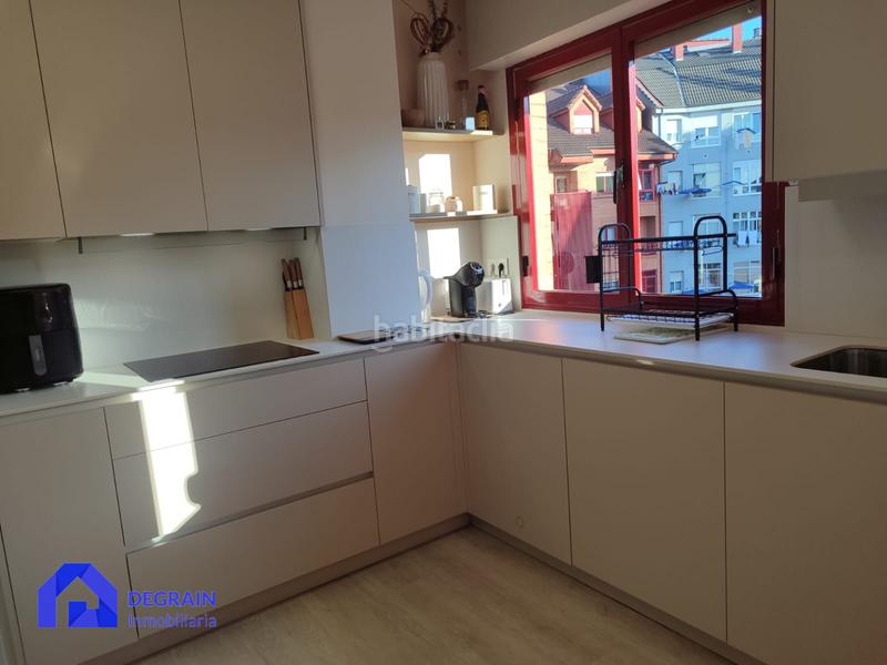 Foto d1ca23dc-c845-43dd-9987-f96e958ab49d. Appartamento con riscaldamento parcheggio in Auditorio - Seminario - Parque de Invierno Oviedo