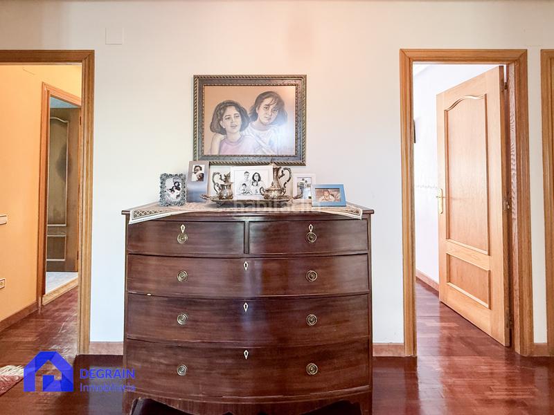 Foto 60a83e70-920c-4605-af29-0970a4fe20b6. Casa amb calefacció aparcament a Noreña