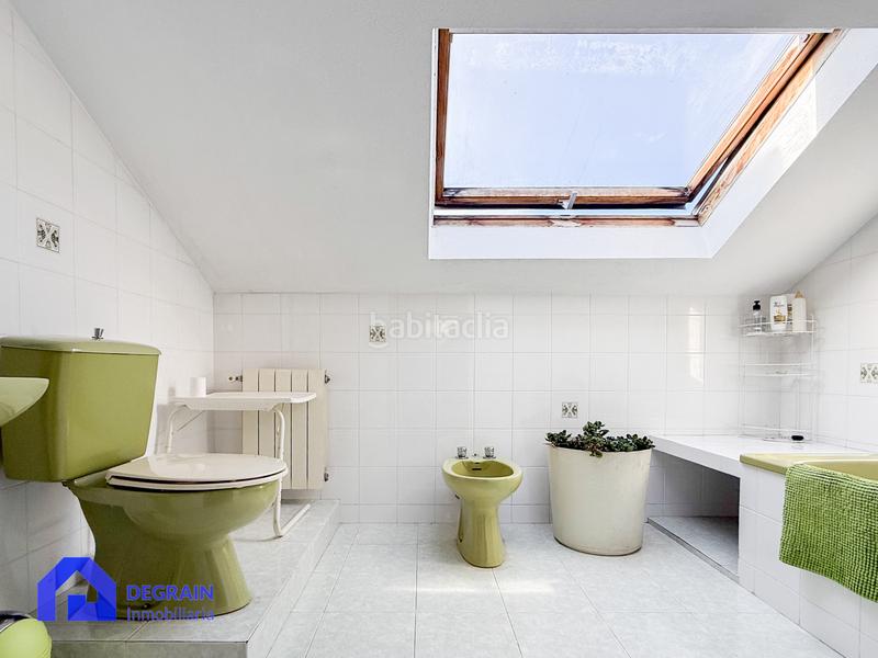 Foto 8c49fa3c-26f1-4b0e-bf75-a9551b93b31d. Casa amb calefacció aparcament a Noreña