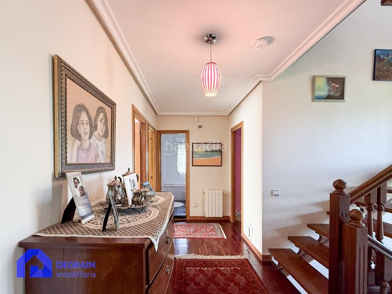 Foto f6c1cff1-5910-43a7-862d-5eb4cf5c786a. Casa amb calefacció aparcament a Noreña