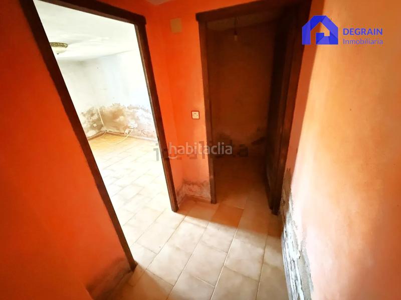 Foto 06de910c-86ab-4e7c-b489-bceb026965c8. Casa a schiera con parcheggio in Pravia