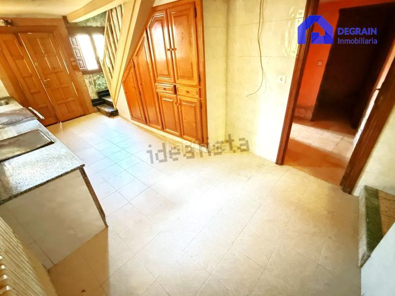 Foto 53995191-b76d-4410-8327-3313dc2d6955. Casa a schiera con parcheggio in Pravia