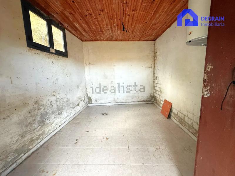 Foto 96034b3e-5ffe-4578-b246-e5455e783fb5. Casa a schiera con parcheggio in Pravia