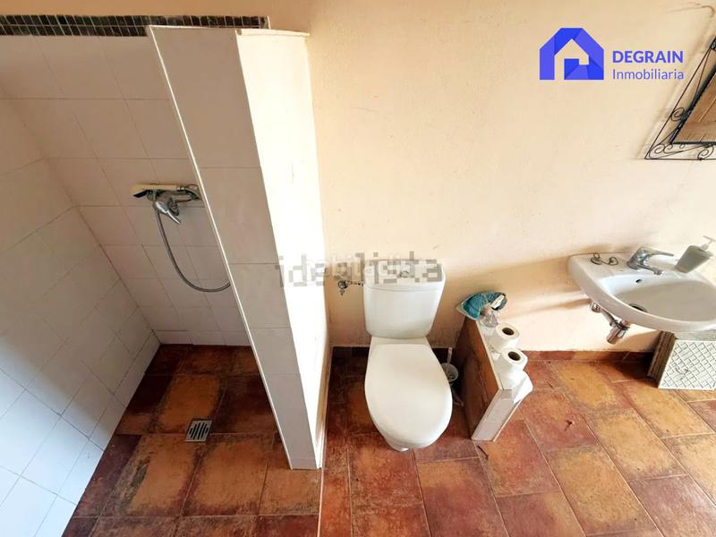 Foto bec77c75-6385-4175-90df-5400164ab2da. Casa a schiera con parcheggio in Pravia