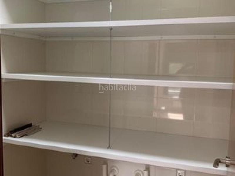 Foto 2a8785a2-75ae-41ee-a934-708f2d5bc654. Pis amb calefacció aparcament a Parroquias Sur - La Manjoya Oviedo