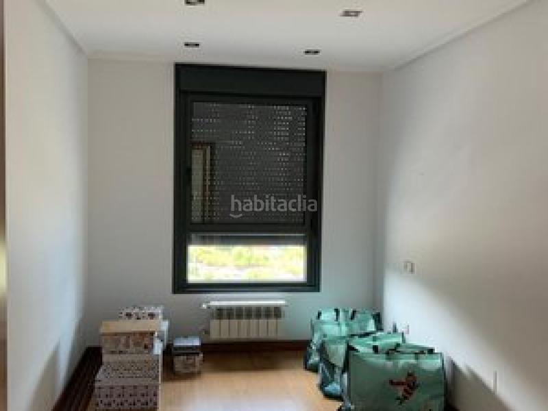 Foto 7b80aefc-c80f-4a6a-82d0-50b49279d464. Pis amb calefacció aparcament a Parroquias Sur - La Manjoya Oviedo