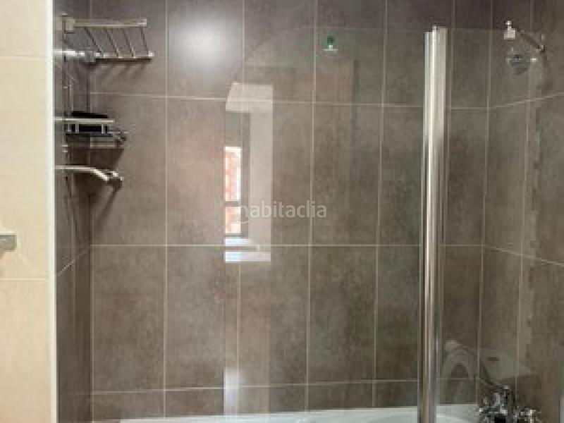 Foto 8bd82194-b8aa-4583-8047-7af27f5b3f4c. Pis amb calefacció aparcament a Parroquias Sur - La Manjoya Oviedo