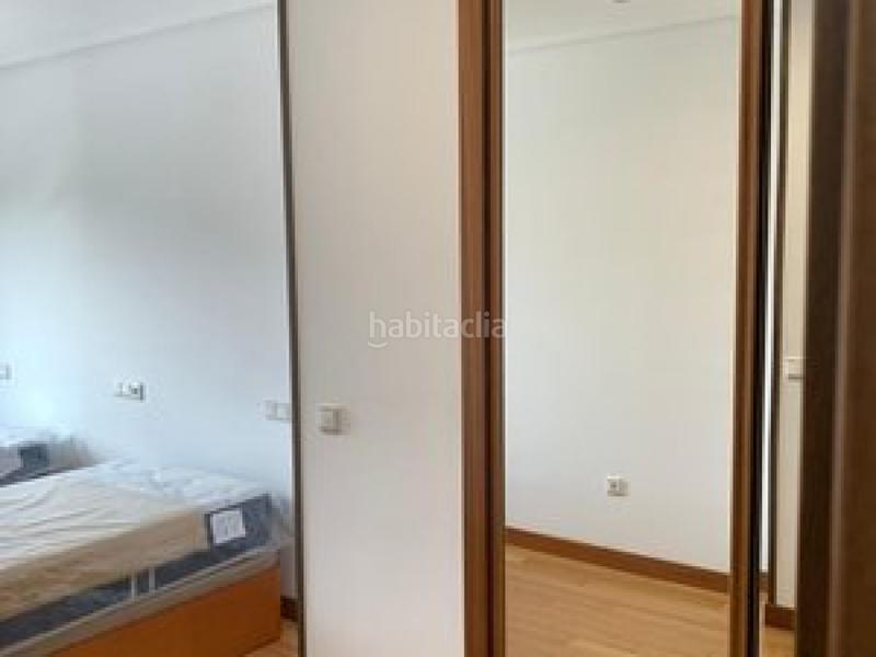 Foto 8eeac070-5583-4aa7-a580-3d3a2674f080. Pis amb calefacció aparcament a Parroquias Sur - La Manjoya Oviedo