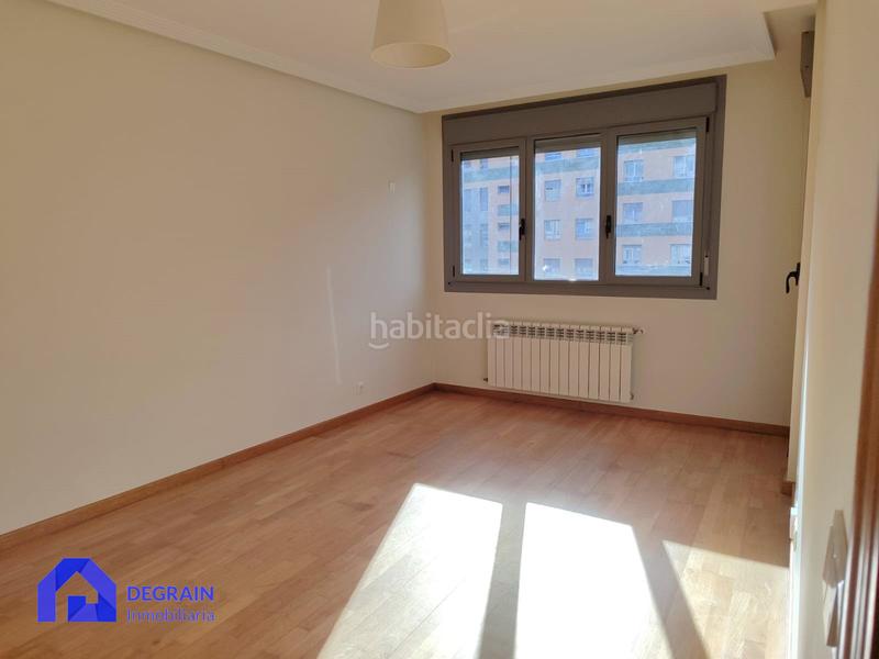 Foto 032e1df8-dbff-471e-9823-8a9277b6896d. Affitto appartamento con riscaldamento parcheggio in Oviedo