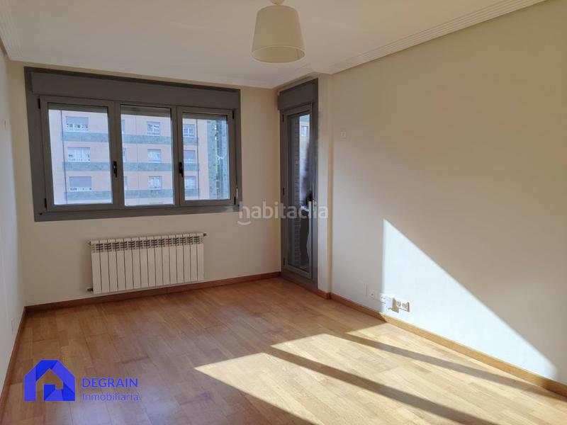 Foto 931c6845-8580-45aa-acbc-3a7a334f2dfb. Affitto appartamento con riscaldamento parcheggio in Oviedo