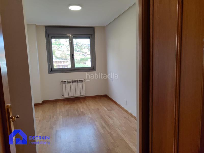 Foto 9e334461-b35f-4133-a4e9-36326b65c0ed. Affitto appartamento con riscaldamento parcheggio in Oviedo