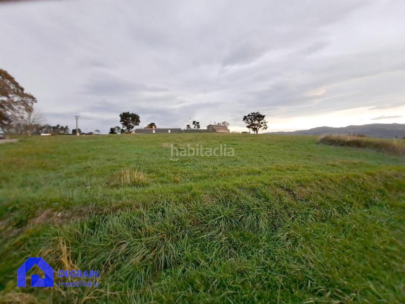 Foto 54e4bedd-e169-44e2-85fd-c6353f42a83b. Terreno residenziale in Llanera