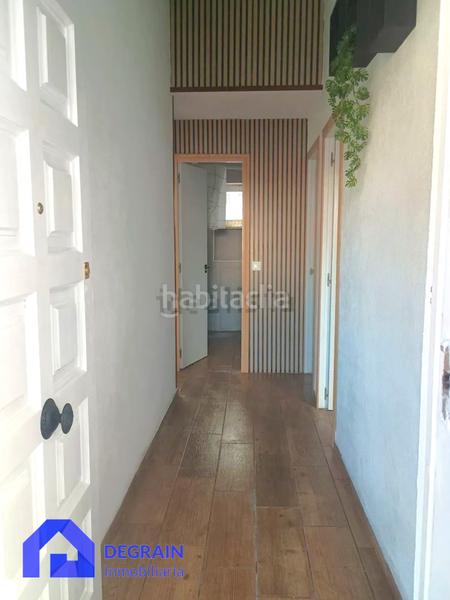 Foto 43bc64ec-f178-48cf-a933-68c55e215886. Haus mit heizung in La Felguera Langreo