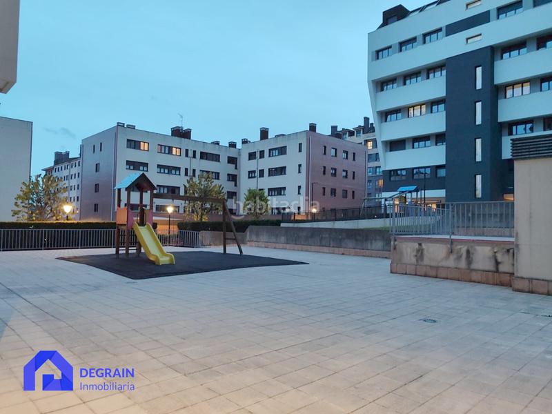 Foto d793d49f-ab05-48d2-8be9-d93cf33a7e2c. Affitto appartamento con riscaldamento parcheggio in Oviedo