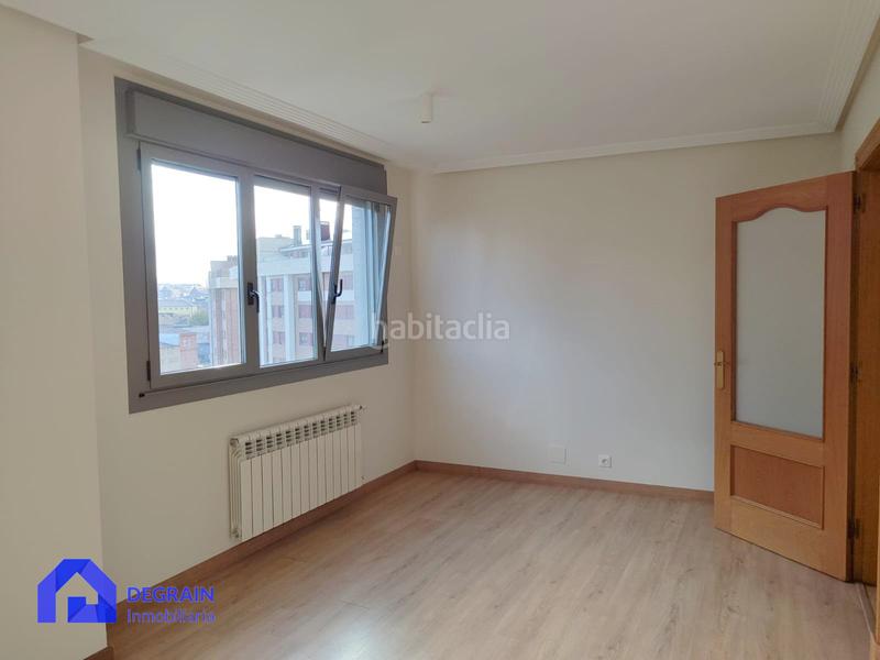 Foto 0039a005-2d33-46a7-b704-a3165dc243b2. Location appartement avec chauffage parking dans Ciudad Naranco - Prados de La Fuente Oviedo