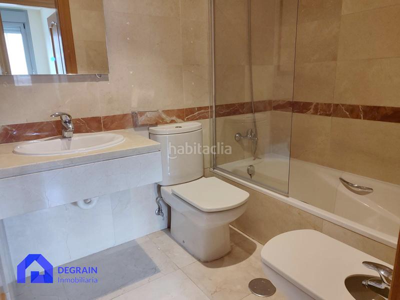 Foto 6139485f-b173-4032-ad48-497c19e2766d. Location appartement avec chauffage parking dans Ciudad Naranco - Prados de La Fuente Oviedo