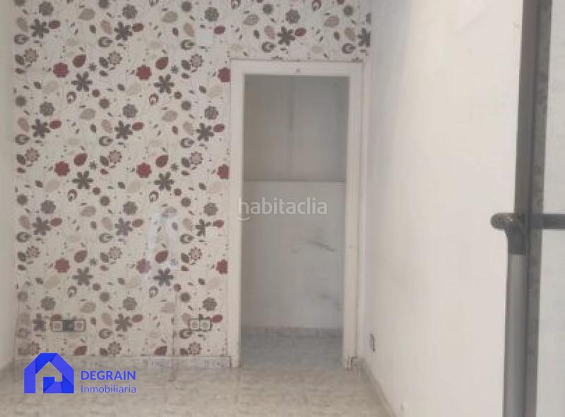 Foto 645367bf-0d9b-47ca-b8f2-7c74fdcdf685. Alquiler local comercial alquiler de local zona los prados. . en Oviedo