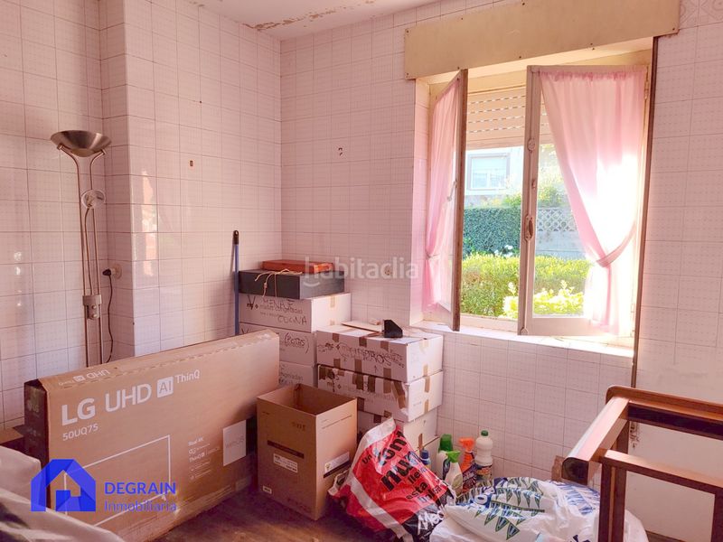 Foto 25931d28-6fdc-46e1-8660-7732dc26a650. Casa adossada amb aparcament a Corvera de Asturias
