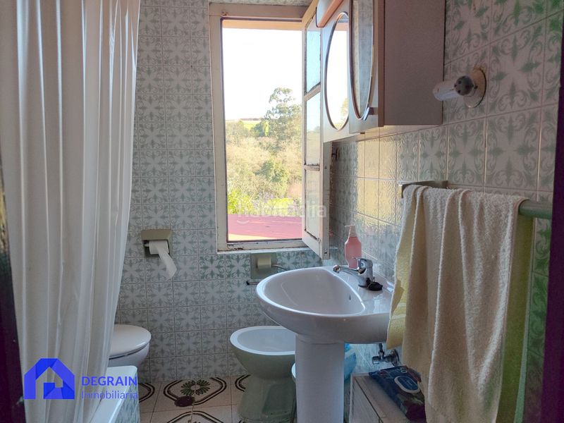 Foto 3d9b27b7-a69d-4454-a339-72337a7ec890. Casa adossada amb aparcament a Corvera de Asturias