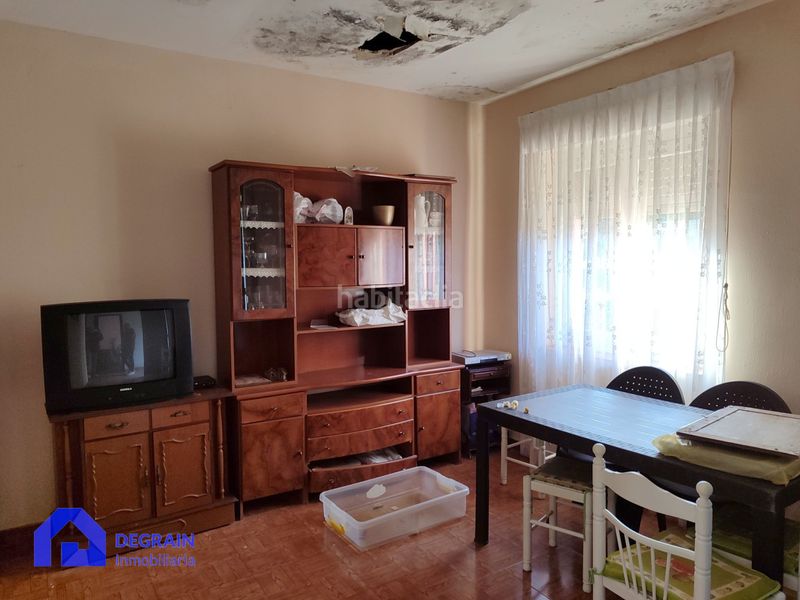 Foto 49ac53ca-c587-406d-8018-3764df5a195a. Casa adossada amb aparcament a Corvera de Asturias
