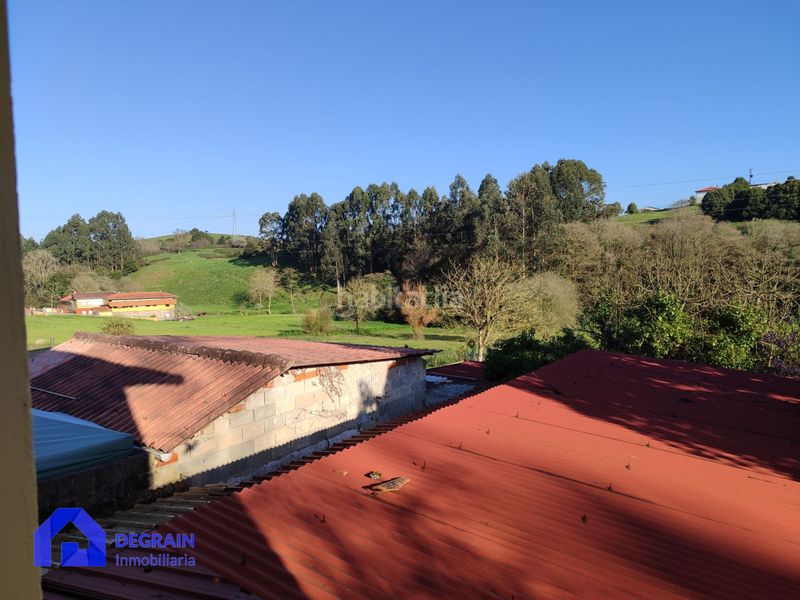 Foto dcabfc26-07d5-4c19-b017-a14a47eddef5. Casa adossada amb aparcament a Corvera de Asturias