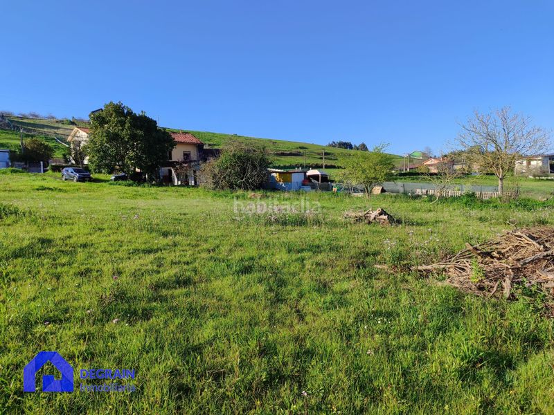 Foto e2b74b53-0b20-40bb-87cf-8b7e63e7ac5c. Casa adossada amb aparcament a Corvera de Asturias