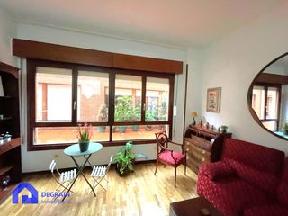 Rent Flat  Oviedo - la regenta. Estudio en alquiler temporal zona la ería. oviedo.