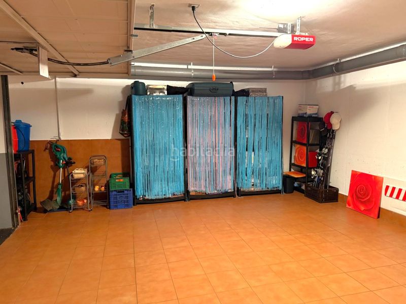 Foto 5077ea7d-a3ab-44b3-940a-e199e9f9f634. Casa adossada amb calefacció aparcament a Morcín