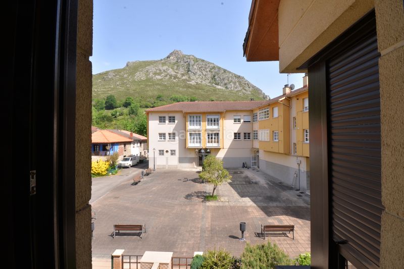 Foto 6655ee5c-ea73-443f-a49e-96de9d1bbdad. Casa adossada amb calefacció aparcament a Morcín