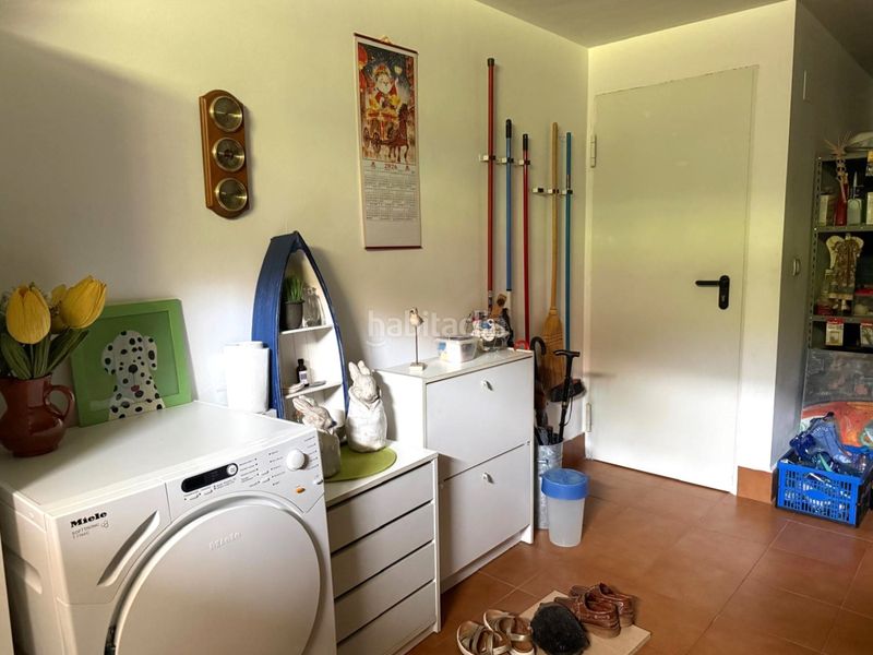 Foto a4aa4764-ca4f-4377-8b11-371d65ae05e5. Casa adossada amb calefacció aparcament a Morcín