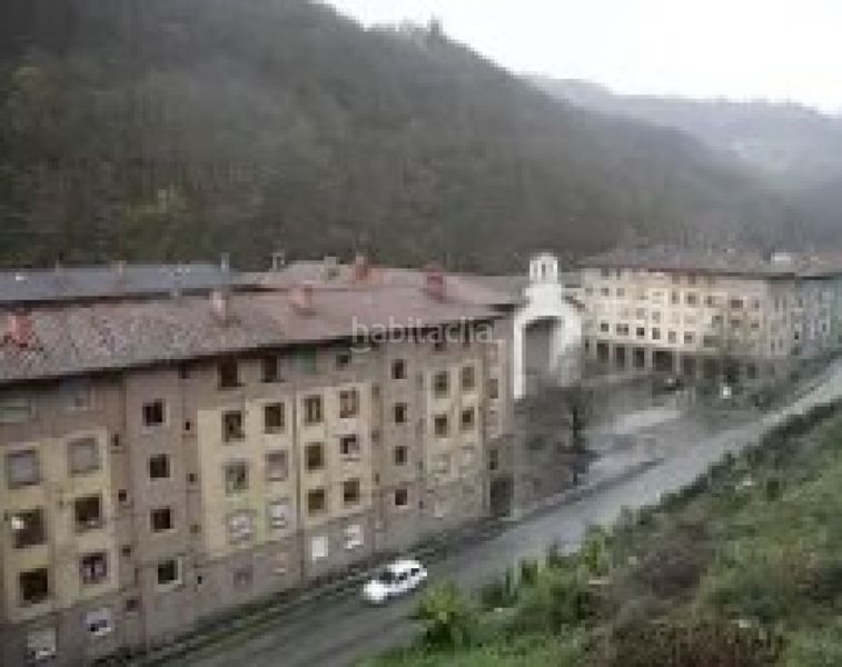Foto 5b4d3e29-66a7-4732-a2a6-5d4bbf031e7f. Pis amb calefacció a Zona Rural Mieres