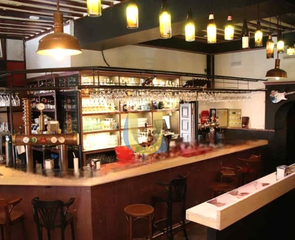 Traspàs Local Comercial a Ensanche. Ref 3394 traspasa y alquila restaurante  en alcalá de henares ,