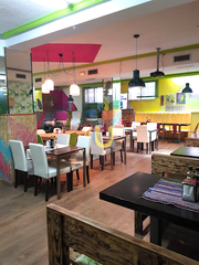 Trasps Local Comercial en Villaverde Alto. Ref3886 restaurante de 300 m2  poligno en villaverde   ventas d