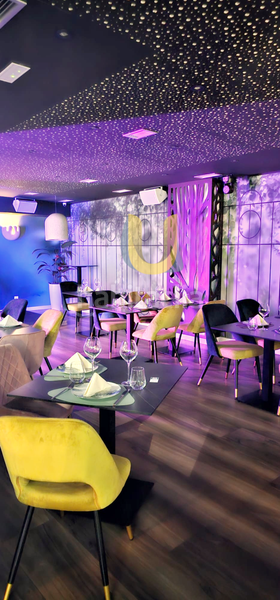 Foto 5511b97d-6190-43fa-b343-d721a584fd64. Traspaso local comercial se trapasa y alquila restaurante premium madrid en Boadilla del Monte