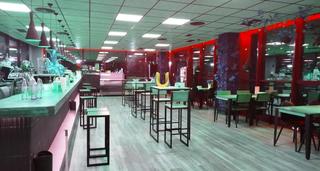 Traspàs Local Comercial a Ensanche. Ref4185 alquiler y traspaso de bar cafetería con terraza en alco