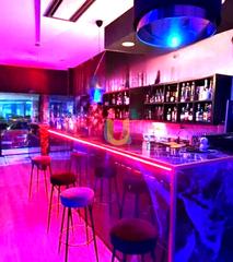 Traspàs Local Comercial a Prosperidad. Ref 4228 alquiler y traspaso de bar de copas  cafetería  en cham