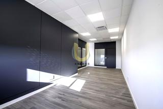 Location Local commercial à Ensanche de Vallecas-La Gavia. Refun4048  j  alquiler de oficina libre en madrid