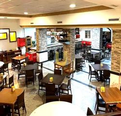 Transfer Business premise in Almenara-Ventilla. Refun4102gn. alquiler y traspaso de bar restaurante de 600 m2 co