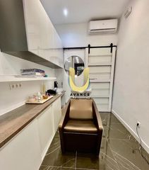 Traspàs Local Comercial a Goya. Refun4148 alquiler y traspaso de centro de estética  peluquería