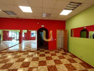 Lloguer Local Comercial a La Serna. Refun4234 alquiler de local frutería en fuenlabrada  madrid