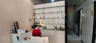 Pas-de-porte Local commercial à Aravaca. Refun4359 alquiler y traspaso de centro de estetica en moncloa