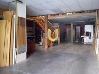 Nau industrial a Palomeras Bajas. Ref un4298  unionsol ofrece en alquiler nave en zona puente de v