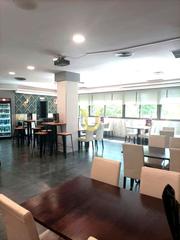 Traspàs Local Comercial a Casco Antiguo. Refun4415 alquiler y traspaso de bar cafetería con terraza en ga