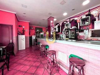 Traspàs Local Comercial a Orcasitas. Prefun4423 alquiler y traspaso de bar cafetería con terraza en u