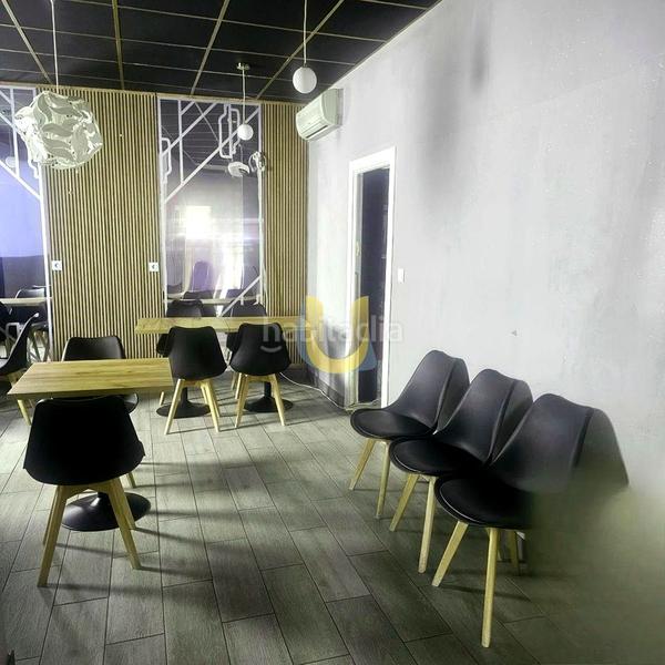 Foto 216a66a9-0031-46aa-a681-107d1ee76e18. Traspaso local comercial refun4457 alquiler y traspaso de bar cafetería con terraza madrid en Valdemoro