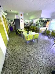Traspàs Local Comercial a La Serna. Prefun4481 alquiler y traspaso de bar con terraza en la serna fu